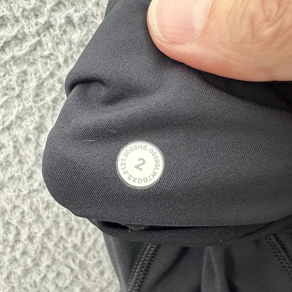 Lululemon Fast Free Shorts 8" Non Reflective Black Athletic Biker Women's 2 - Picture 4 of 8